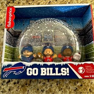 2022 Fisher Price Buffalo Bills little People set NIB